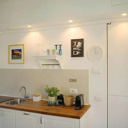 Apartment Ripa - Via Vigevano Navigli Mailand